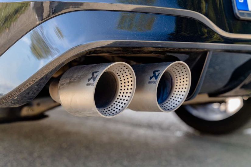 VW Golf R 4MOTION